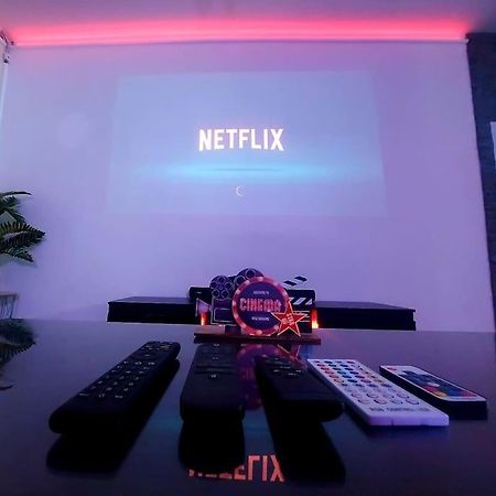 Cinema A Domicile Apartment Morlaix Ngoại thất bức ảnh