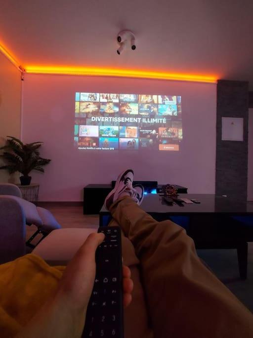 Cinema A Domicile Apartment Morlaix Ngoại thất bức ảnh